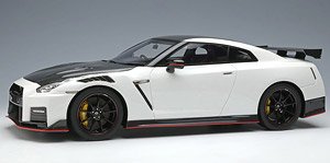 NISSAN GT-R NISMO Special Edition 2022 ブリリアントホワイトパール (ミニカー)