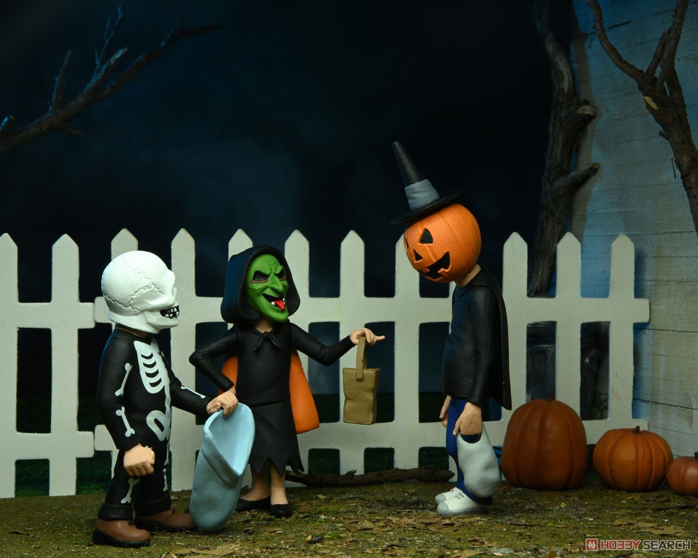 Tooney Tellers/ Halloween III Stylized 6 inch Action Figure: Silver Shamrock Kids 3PK (Completed) Other picture2
