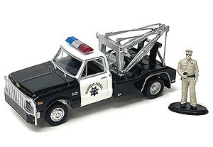 1969 シボレー C-30 デュアリーレッカー カリフォルニア・ハイウェイ・パトロール w/フィギュア (ミニカー)