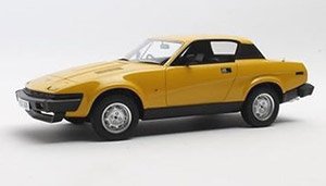 トライアンフ TR7 クーペ 1979-82 イエロー (ミニカー)