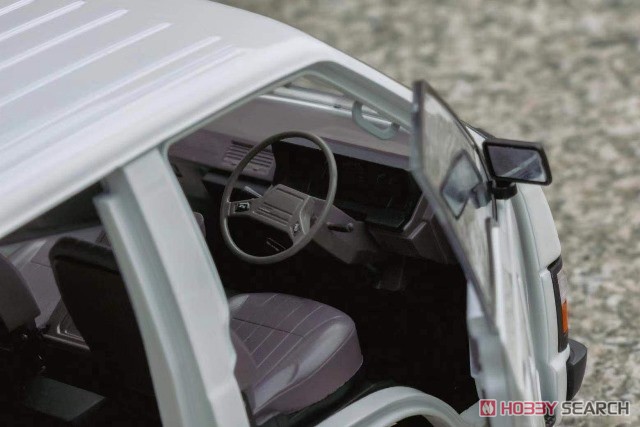 Toyota Haice Van YH50 3代目 White ライト丸目 RHD (ミニカー) その他の画像8