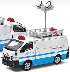 Nissan キャラバン NV 350 Japan Police Van 警察投光車 (ミニカー)