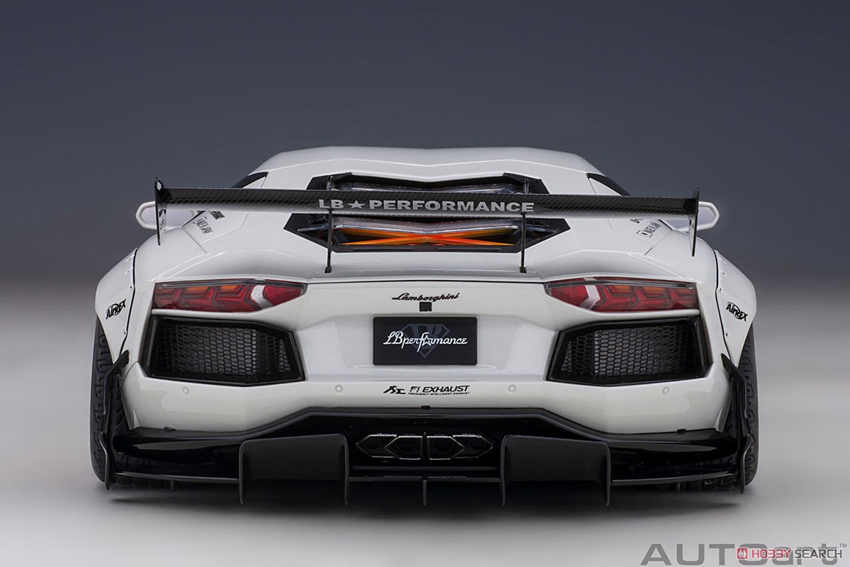 Liberty Walk LB-Works Lamborghini Aventador Limited Edition (Metallic White / Carbon Black Bonnet) (Diecast Car) Item picture6