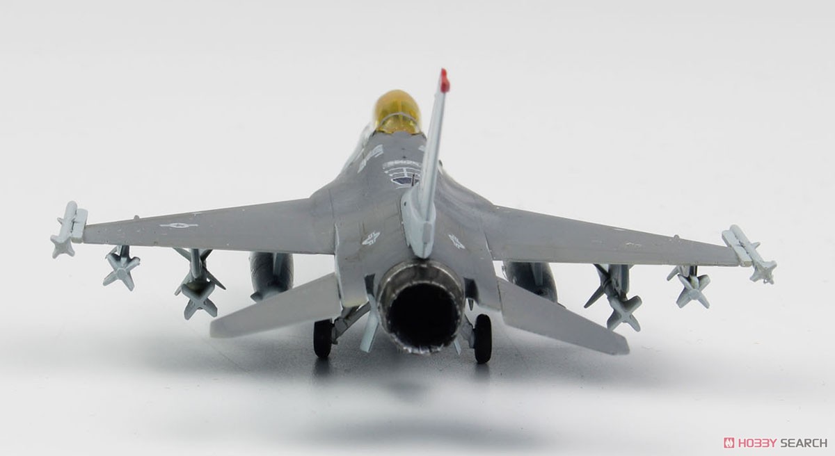 アメリカ空軍戦闘機 F-16C ファイティングファルコン 三沢基地 第35戦闘航空団 (2機セット) (プラモデル) 商品画像4