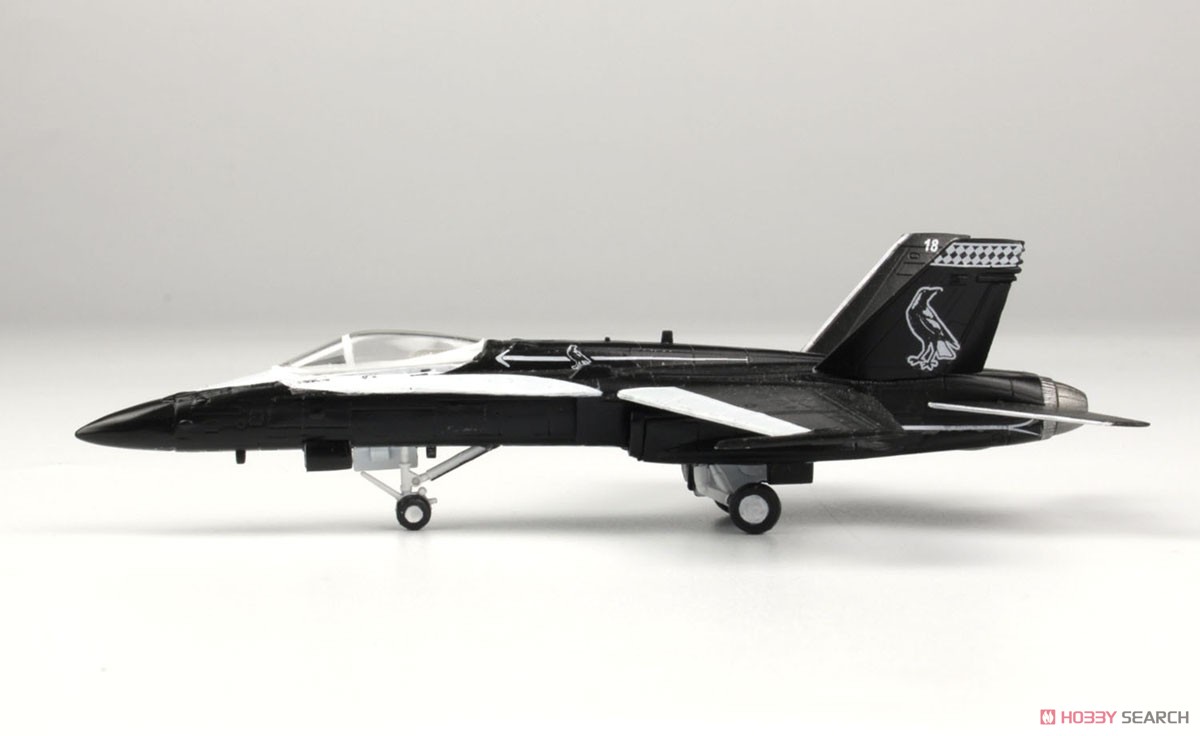 オーストラリア空軍 戦闘機 F/A-18A ホーネット NO.75 SQ 機種転換記念塗装 `ブラック・マグパイ` (2機セット) (プラモデル) 商品画像1