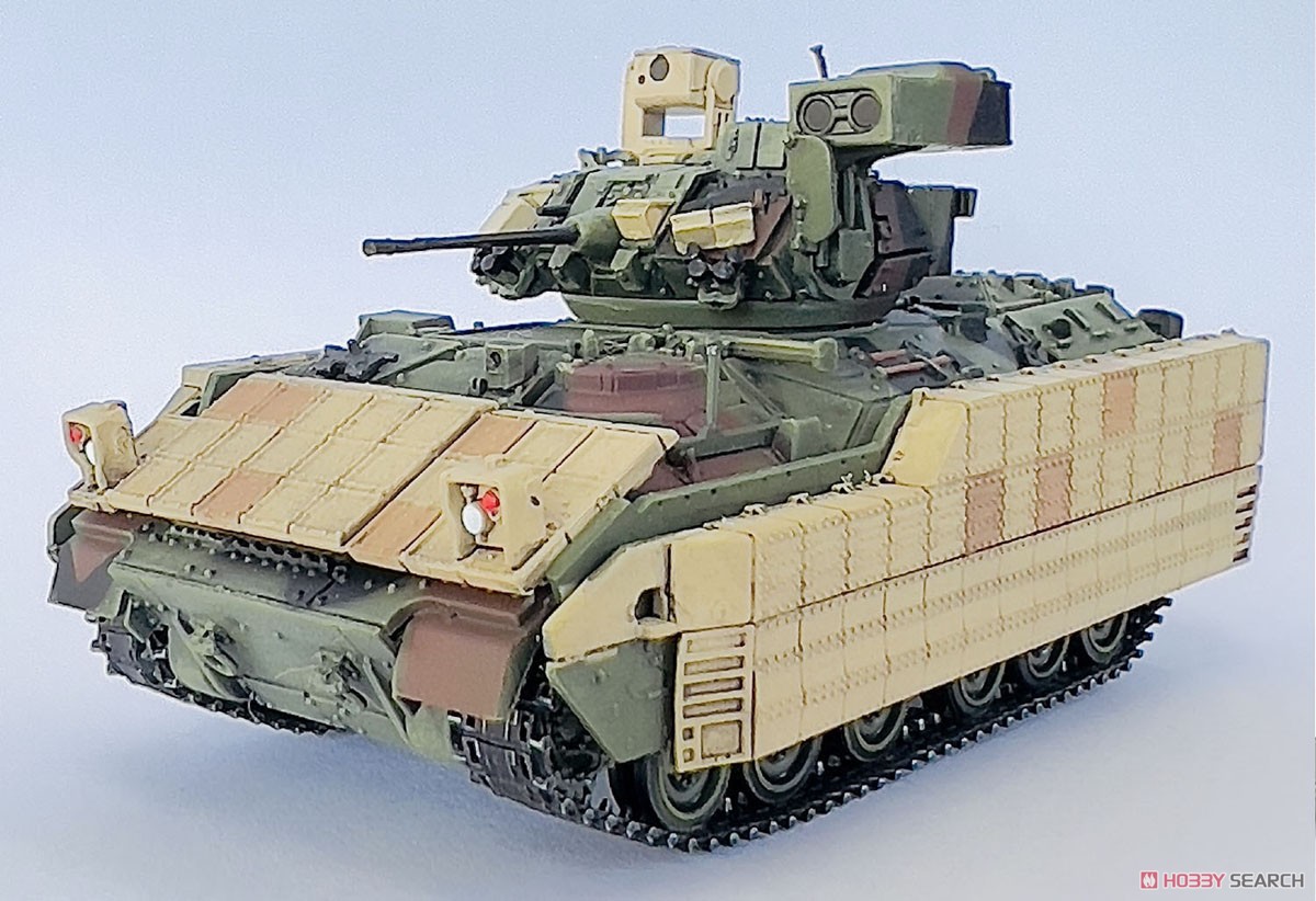 アメリカ軍 歩兵戦闘車 M2A3 ブラッドレー ERA (迷彩塗装) (完成品AFV) 商品画像1