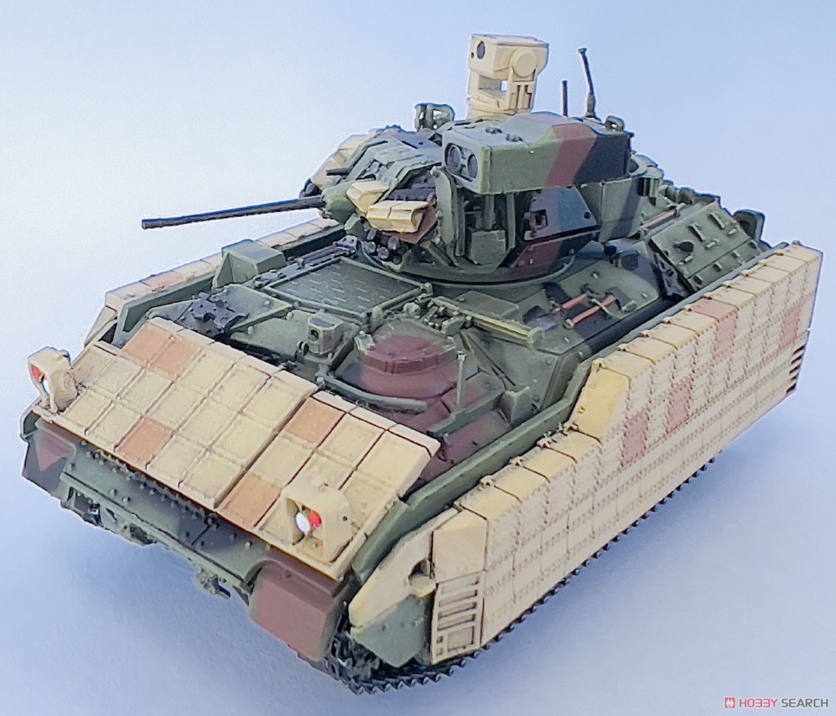 アメリカ軍 歩兵戦闘車 M2A3 ブラッドレー ERA (迷彩塗装) (完成品AFV) 商品画像2