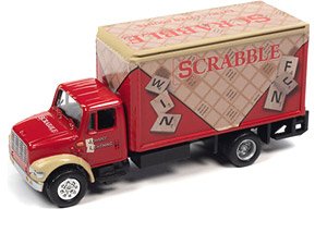 Scrabble 1999 インターナショナル カーゴ トラック レッド (ミニカー)