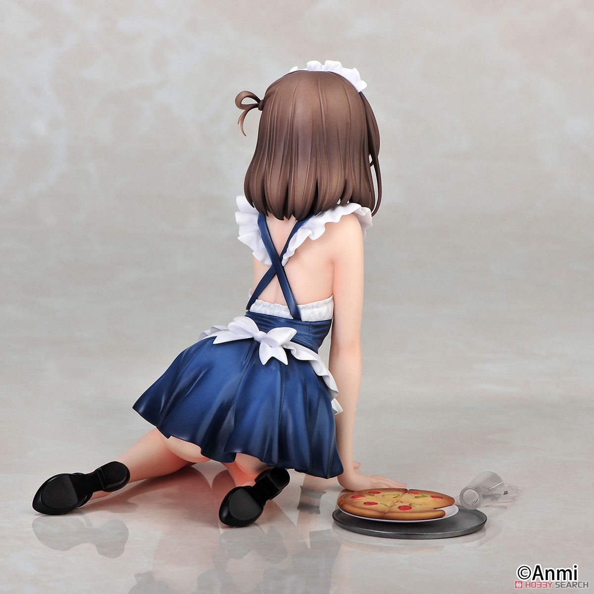 Anmi Gray Duckling in Maid`s Outfit (PVC Figure) Item picture4