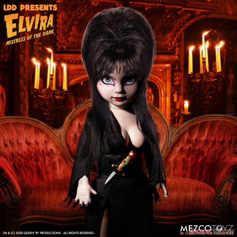 Living Dead Dolls/ Elvira, Mistress of the Dark: Elvira (Fashion Doll) Other picture3