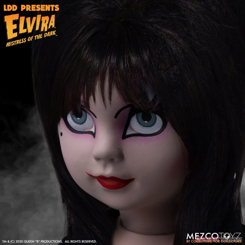 Living Dead Dolls/ Elvira, Mistress of the Dark: Elvira (Fashion Doll) Other picture5