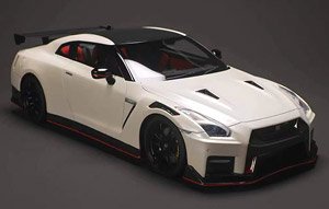 2020 Nissan GT-R Nismo Pearl White w/Display Case (Diecast Car)