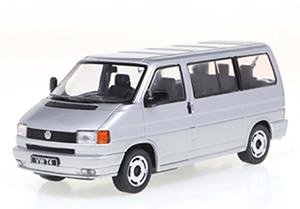 VW T4 カラベル 1990 シルバー (ミニカー)