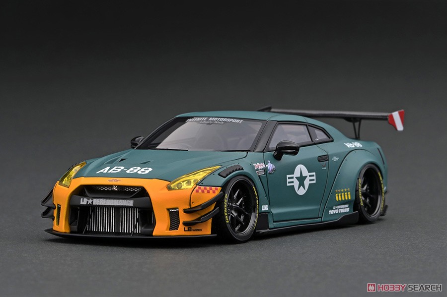 LB-WORKS Nissan GT-R R35 type 2 Matte Green With Engine (ミニカー) 商品画像1
