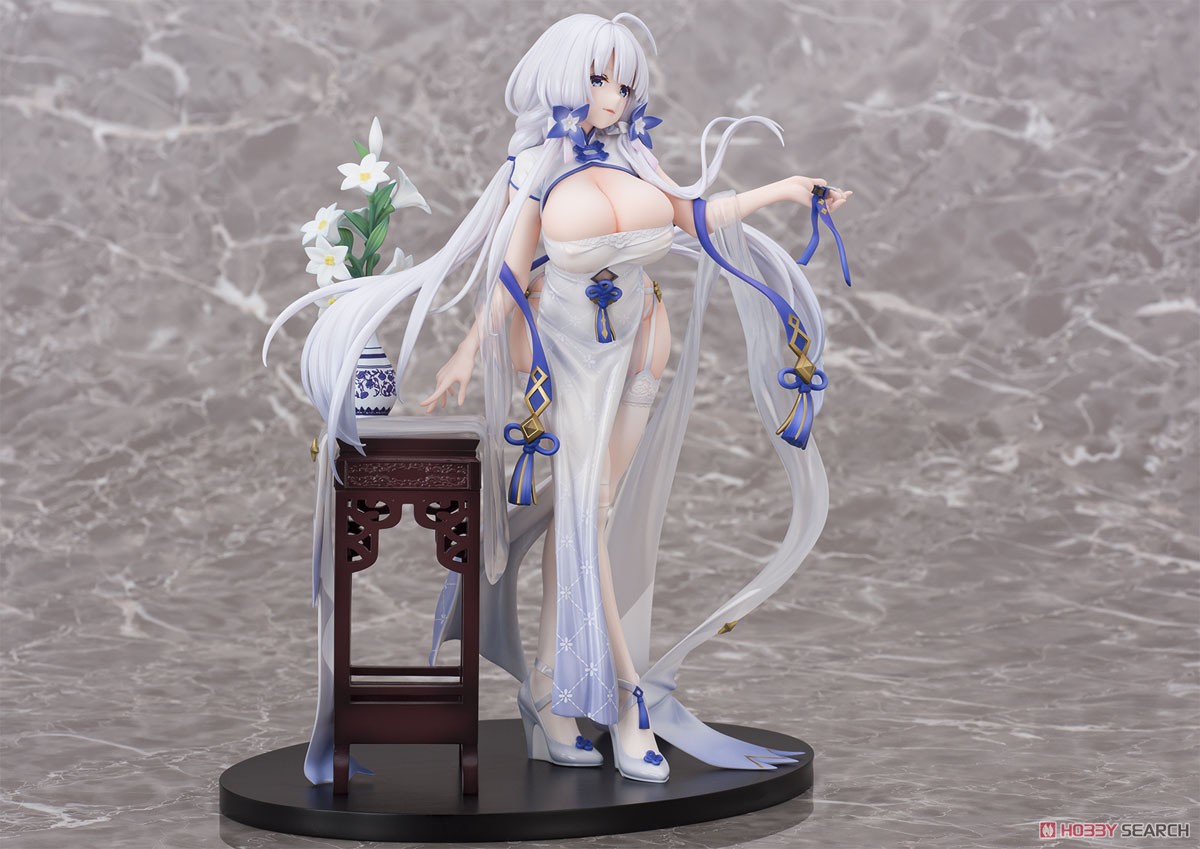 Illustrious: Maiden Lily`s Radiance Ver. (PVC Figure) Item picture5
