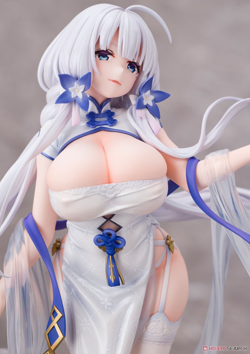 Illustrious: Maiden Lily`s Radiance Ver. (PVC Figure) Item picture9