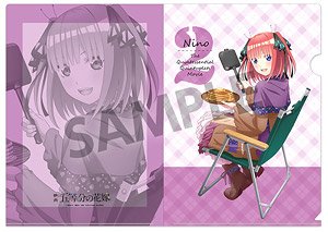 The Quintessential Quintuplets [Especially Illustrated] Clear File Nino Nakano Camp (Anime Toy)