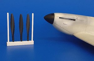 Spitfires Mk.I De Havilland Propliner (for Revel) (Plastic model)