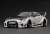 LB-Silhouette WORKS GT Nissan 35GT-RR White With Ms. Chisaki Kato (ミニカー) 商品画像2