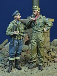 WWII Canadian Pilot & NCO (Plastic model)