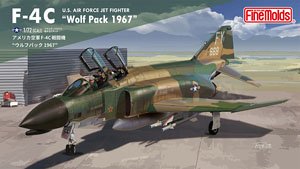 アメリカ空軍 F-4C `ウルフパック 1967` (プラモデル)