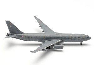 A330 MRTT フランス空軍 イストル＝ル・テュベ空軍基地 F-UJCG / 041 (完成品飛行機)