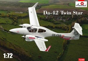 DA-42 Twin Star (Plastic model)