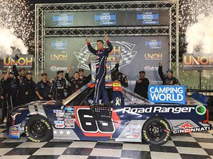 T.マジェスキー #66 ROAD RANGER TOYOTA タンドラ NASCAR キャンピングワールド・トラックシリーズ 2022 UNOH200 ウィナー 【フードオープン】 (ミニカー)