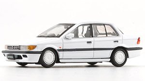 三菱 ランサー GTI 1988 ホワイト (RHD) (ミニカー)