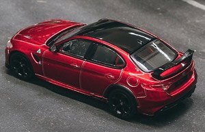 Alfa Romeo Giulia GTAm Red Metallic (ミニカー)