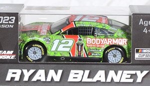 `ライアン・ブレイニー` #12 BODYARMOR CAMO フォード マスタング NASCAR 2023 (ミニカー)