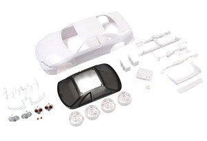 Skyline GT-RR33V Spec White Body Set (Unpainted) w/ Wheel (RC Model)