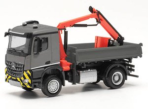 (HO) メルセデスベンツ アロクス M 3-way ダンプトラック クレーン付グレー/イエロー [MB Arocs M] (鉄道模型)