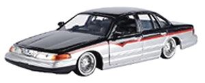 1993-97 Ford Crown Victoria (Black/Silver) (Diecast Car)