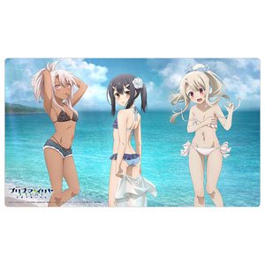 [劇場版 Fate/kaleid liner プリズマ☆イリヤ Licht 名前の無い少女] 描き下ろしラバーマット (イリヤ&美遊&クロエ/水着) (カードサプライ)
