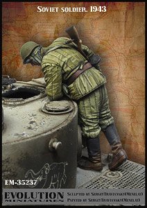 Soviet Soldier Infantry Looking into the Hatch of a Tiger Tank 1943 (Plastic model)