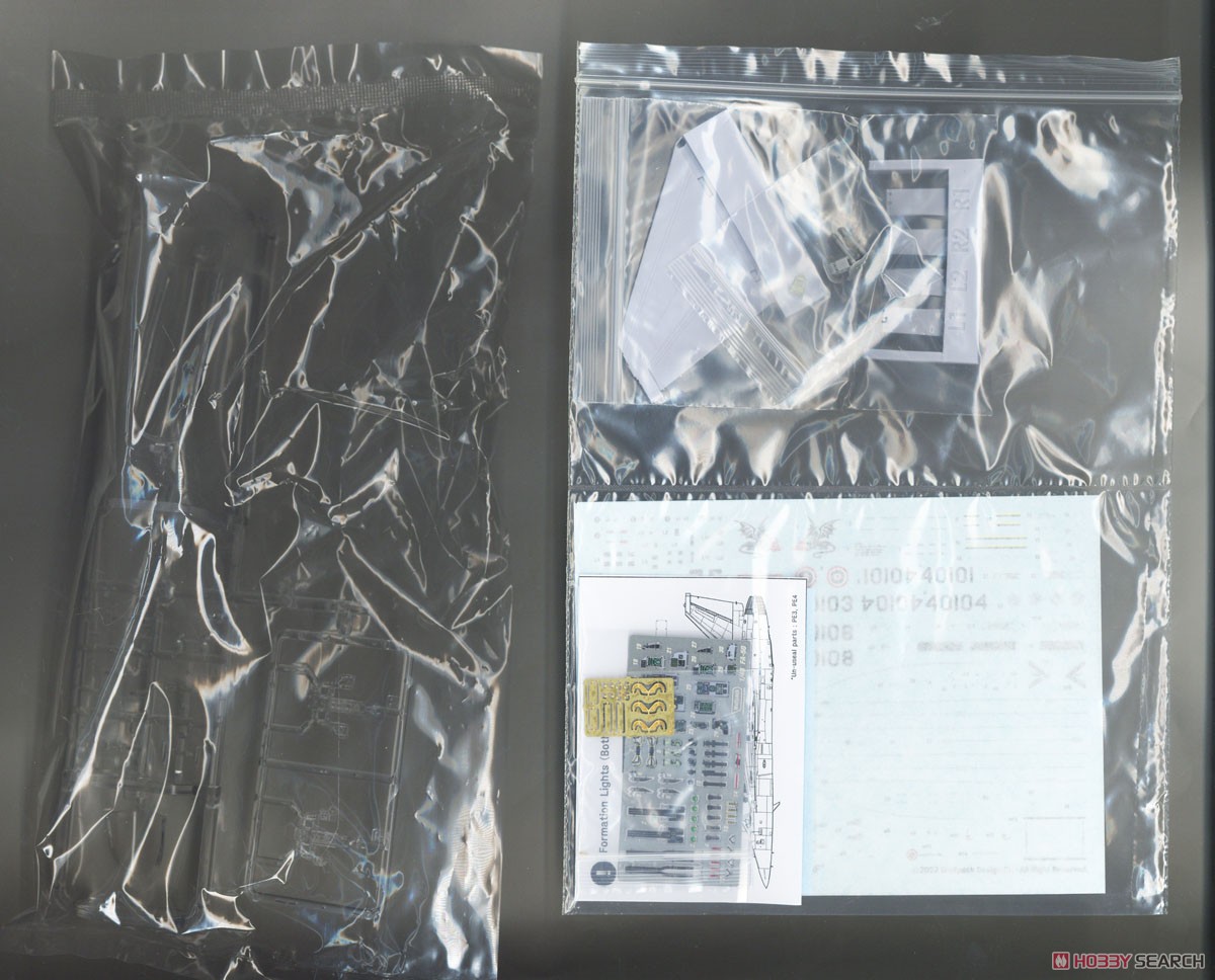 TA-50TH Golden Eagle `RTAF` (Premium Edition Kit) (Plastic model) 中身5