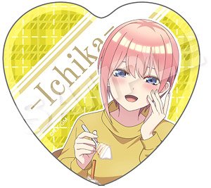 映画 五等分の花嫁 ハート型缶バッジ 中野一花 ランチデートver. (キャラクターグッズ)