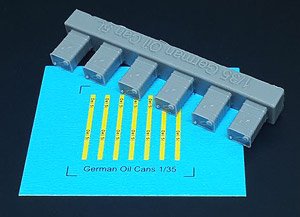 WWII German 5 Litre Oil Cans (6 Pieces) (Plastic model)