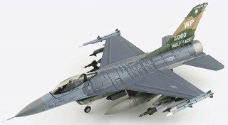 F-16C `アメリカ空軍 第8戦闘航空団 ヘリテージジェット` (完成品飛行機)