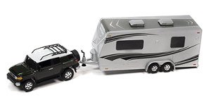 2010 トヨタ FJ クルーザー ダークグリーン ＆ キャンピングカー シルバー (ミニカー)