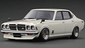 Nissan Bluebird U 2000GTX (G610) White (ミニカー)