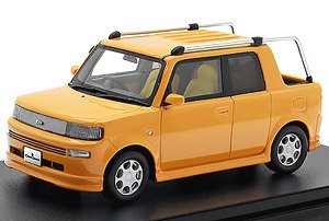 Toyota bB Open Deck (2001) イエロー (ミニカー)