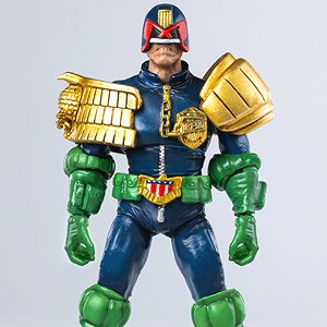 Judge Dredd 1/18 Action Figure Gaze Into the Fist of Dread (Completed)