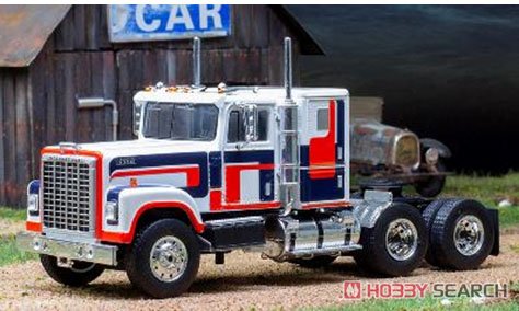 インターナショナル トランスター 4300 1980 ホワイト (ミニカー) その他の画像1