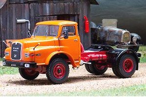 MAN 19.280H 1971 オレンジ (ミニカー)