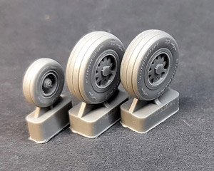 F-16 Wheels Block 40 (for Tamiya) (Plastic model)