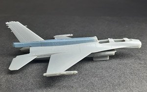 F-16D用ドーサルスパイン (イスラエル空軍型) (トランぺッター用) (プラモデル)