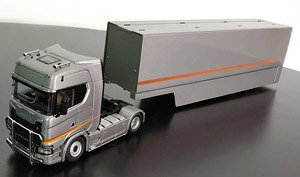 Scania transport vehicle Silver ※トレーラーヘッド + セミトレーラー セット (ミニカー)