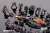 オラクル レッドブル レーシング RB18 2022 3位入賞車 #11 アブダビグランプリ Sergio Perez ピットクルーセット (ミニカー) 商品画像2